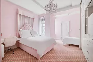 1040 Park Ave, New York, NY 10028 - Photo 16