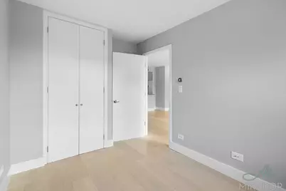 330 E 39th Street #14D, New York City, NY 10016 - Photo 10