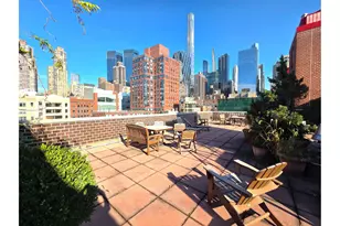 414 W 54th St, New York City, NY 10019 - Photo 8