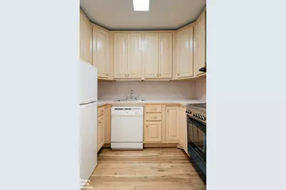 104 Pierrepont Street #2, Brooklyn, NY 11201 - Photo 8