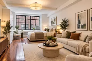 320 E 42nd St, New York, NY 10017 - Photo 1