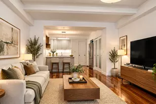 320 E 42nd St, New York, NY 10017 - Photo 2