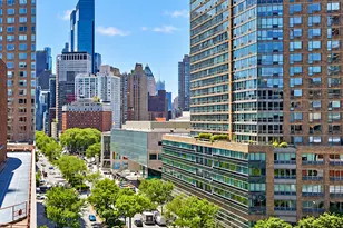 2000 Broadway, New York, NY 10023 - Photo 1