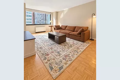 2000 Broadway #5G, New York, NY 10023 - Photo 2