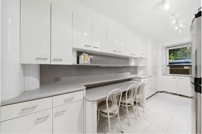 2575 Palisade Avenue #1L, Bronx, NY 10463 - Photo 8