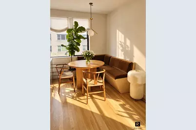 100 W 12th Street #5-G, New York, NY 10014 - Photo 2