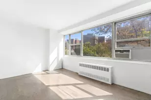 185 Park Row, New York City, NY 10038 - Photo 10