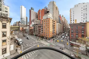 401 W 37th St, New York, NY 10018 - Photo 6