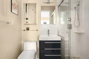 25 W 64th St, New York, NY 10023 - Photo 6