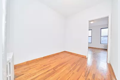 462 9th Avenue #2, New York City, NY 10018 - Photo 2