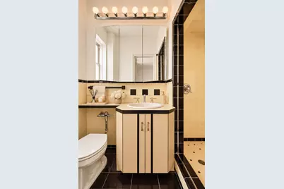 915 E 17th Street #109, Brooklyn, NY 11230 - Photo 6