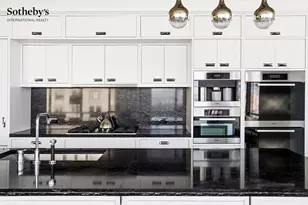 157 W 57th St, New York City, NY 10019 - Photo 6