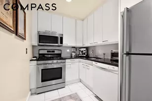 146 W 57th St, New York, NY 10019 - Photo 4