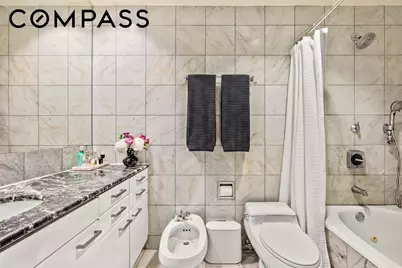 146 W 57th Street #38E, New York, NY 10019 - Photo 6