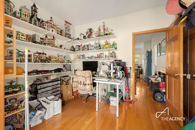 35 Hausman Street, New York City, NY 11222 - Photo 12