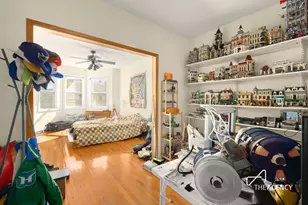 35 Hausman St, New York City, NY 11222 - Photo 10