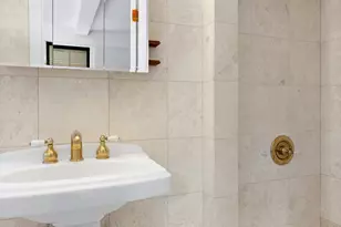 305 W 86th St, New York, NY 10024 - Photo 6