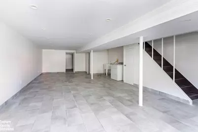 912 Brooklyn Avenue, Brooklyn, NY 11203 - Photo 20