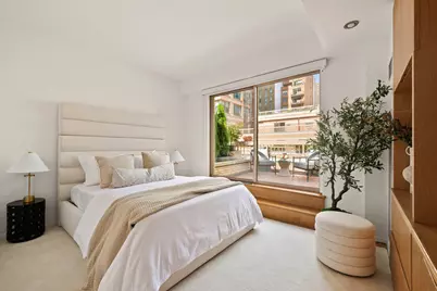 205 E 68th Street #TPHB, New York, NY 10065 - Photo 10