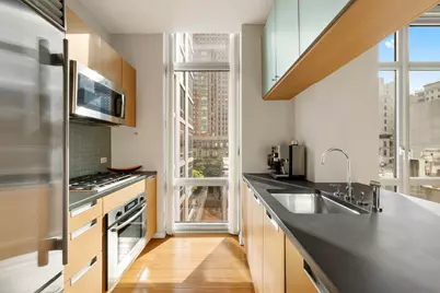 310 W 52nd Street #6E, New York, NY 10019 - Photo 6
