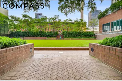 515 E 72nd Street #11F, New York City, NY 10021 - Photo 10
