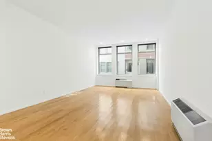 252 7th Ave, New York, NY 10001 - Photo 2