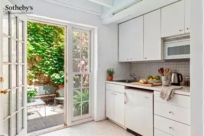 9 Macdougal Alley, New York, NY 10011 - Photo 6