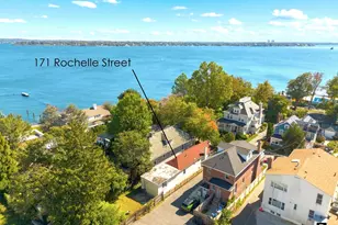 171 Rochelle St, New York City, NY 10464 - Photo 1