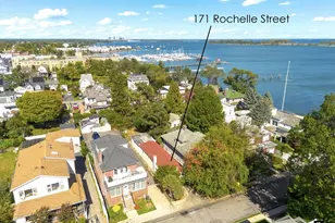 171 Rochelle St, New York City, NY 10464 - Photo 14