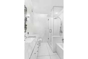 530 E 76th St, New York, NY 10021 - Photo 1