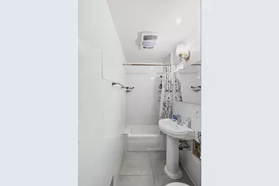 200 E 7th Street, Brooklyn, NY 11218 - Photo 6