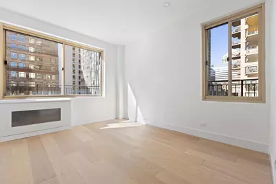 225 E 46th Street #PHC, New York, NY 10017 - Photo 10