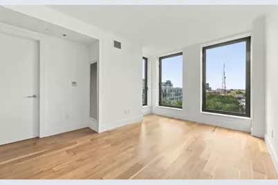 111 Montgomery Street #7G, New York City, NY 11225 - Photo 2