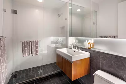 311 W Broadway #4C, New York, NY 10013 - Photo 8
