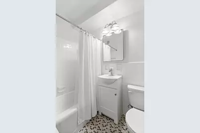110 E 36th Street #1E, New York, NY 10016 - Photo 6