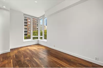 261 W 28th Street #6A, New York City, NY 10001 - Photo 18