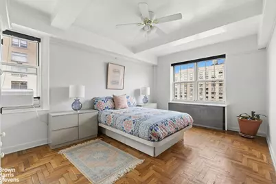 320 W 76th Street #10C, New York, NY 10023 - Photo 8