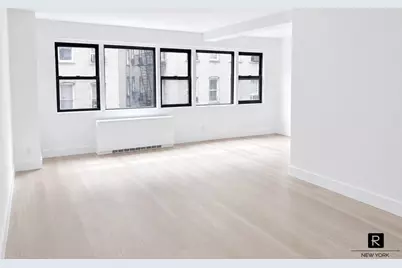 220 E 67th Street #4-A, New York City, NY 10065 - Photo 2