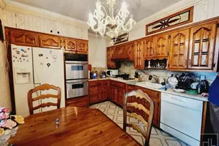 8015 21st Ave, Brooklyn, NY 11214 - Photo 4