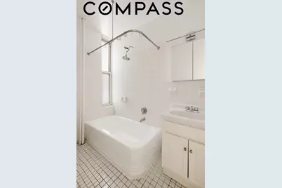 57 W 58th Street #8C, New York City, NY 10019 - Photo 6