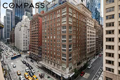 57 W 58th Street #8C, New York City, NY 10019 - Photo 8