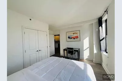 45 W 81st Street #8D, New York, NY 10024 - Photo 8