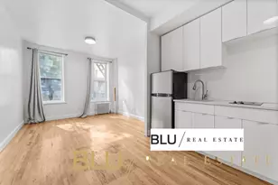 349 W Broadway, New York, NY 10013 - Photo 1