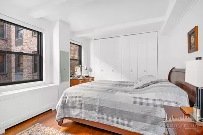 235 E 49th Street #8C, New York City, NY 10017 - Photo 6