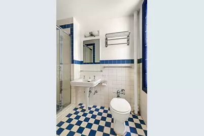 45 Christopher Street #4E, New York City, NY 10014 - Photo 10