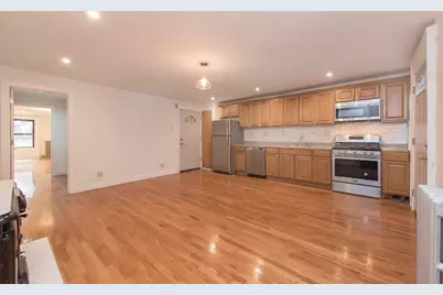 69 W 92nd Street #GDN, New York, NY 10025 - Photo 2