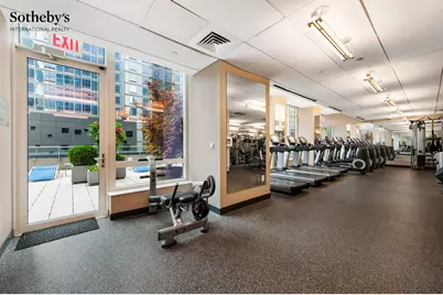247 W 46th Street #3205, New York City, NY 10036 - Photo 10