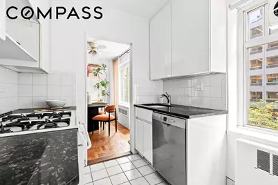 200 E 57th Street #4J, New York, NY 10022 - Photo 4