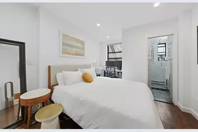 328 W 17th Street #4E, New York, NY 10011 - Photo 6