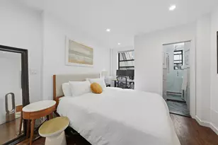 328 W 17th St, New York, NY 10011 - Photo 6